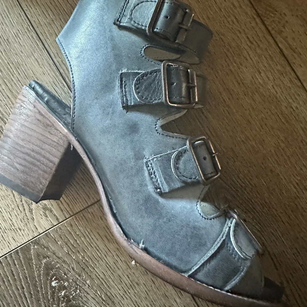 Freebird by Steven Black Strappy Heels - Picture 5 of 8